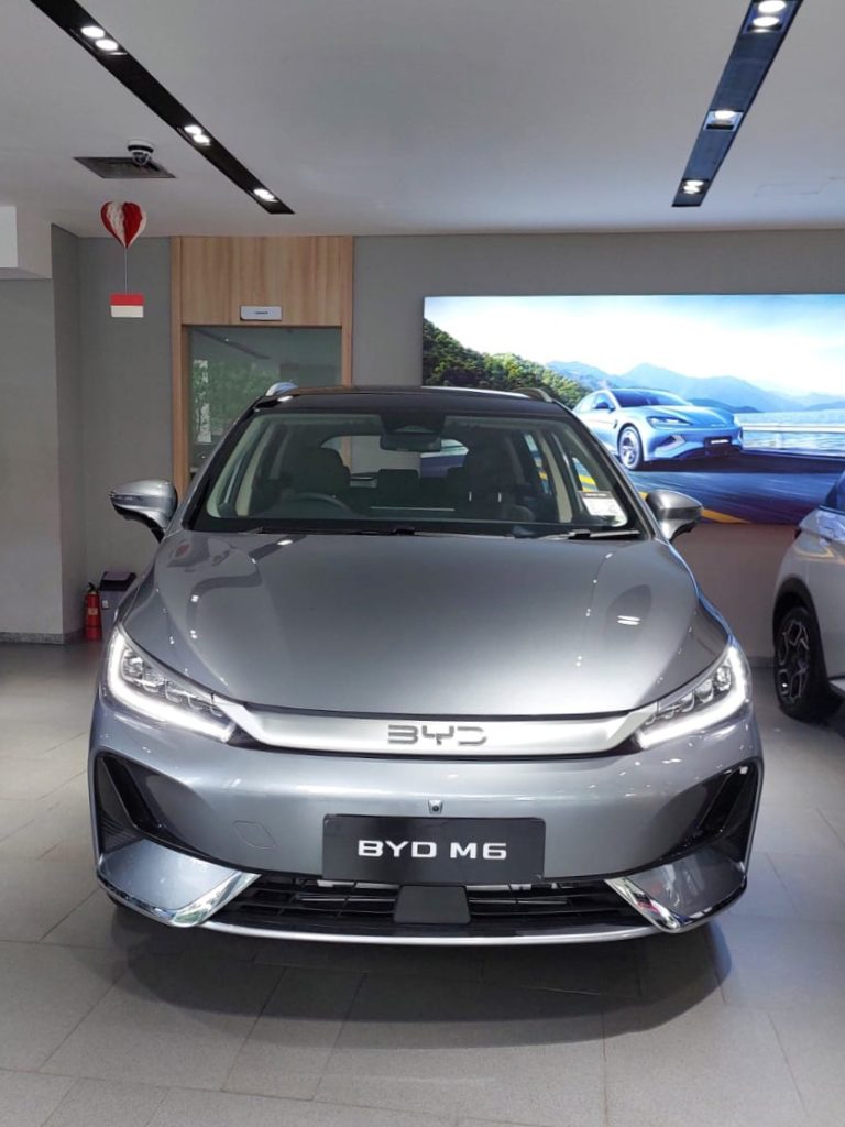 Promo Harga BYD M6 2026 Indonesia Grey 2